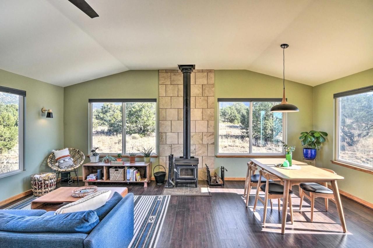 Cozy Remote Retreat • Mountain Views • Stargazing Villa Crestone Eksteriør billede